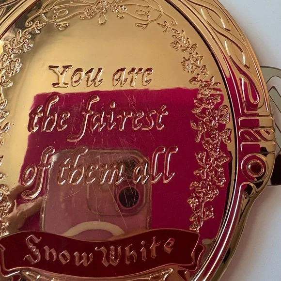 Besame RARE Disney SnowWhite Hand Mirror Gld Tone Fairest of All-A few scratches - Picture 6 of 6